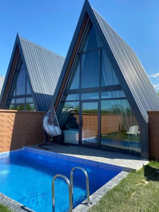 Hotel Triangle Life Suit Kartepe Exterior foto